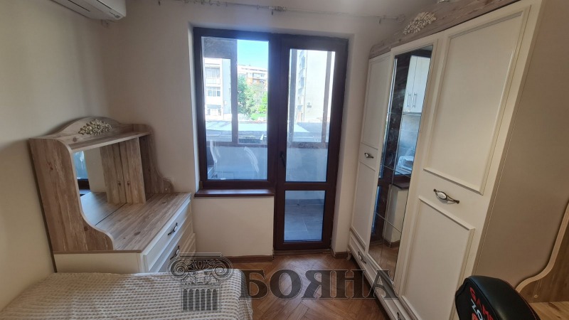 Дава под наем  Многостаен град Русе , Хъшове , 130 кв.м | 87891044 - изображение [11]