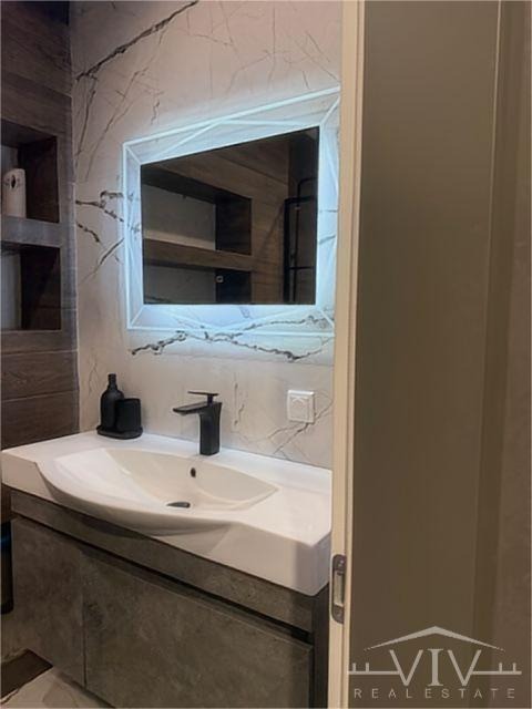 ���� ��� ���� 2-����� | Imot.bg � ����������� 12