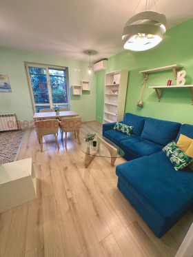1 chambre Vitocha, Sofia