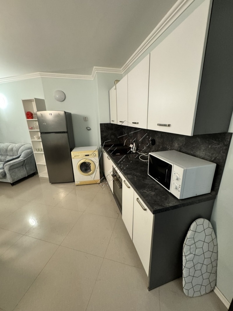 Til leie  2 soverom Burgas , Sarafovo , 79 kvm | 53481019 - bilde [3]