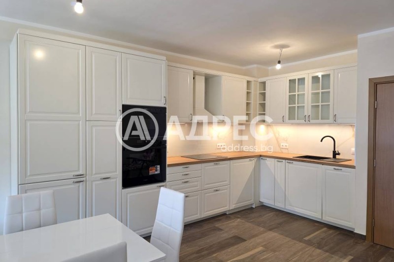 Kiadó  2 hálószobás Sofia , Vitosa , 140 négyzetméter | 21142092 - kép [4]