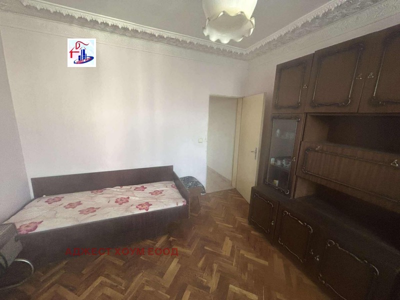 В аренду  3+ спальни Шумен , Център , 100 кв.м | 42427477 - изображение [14]