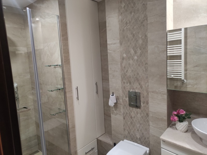Дава под наем  Многостаен град София , Изток , 180 кв.м | 29894385 - изображение [8]