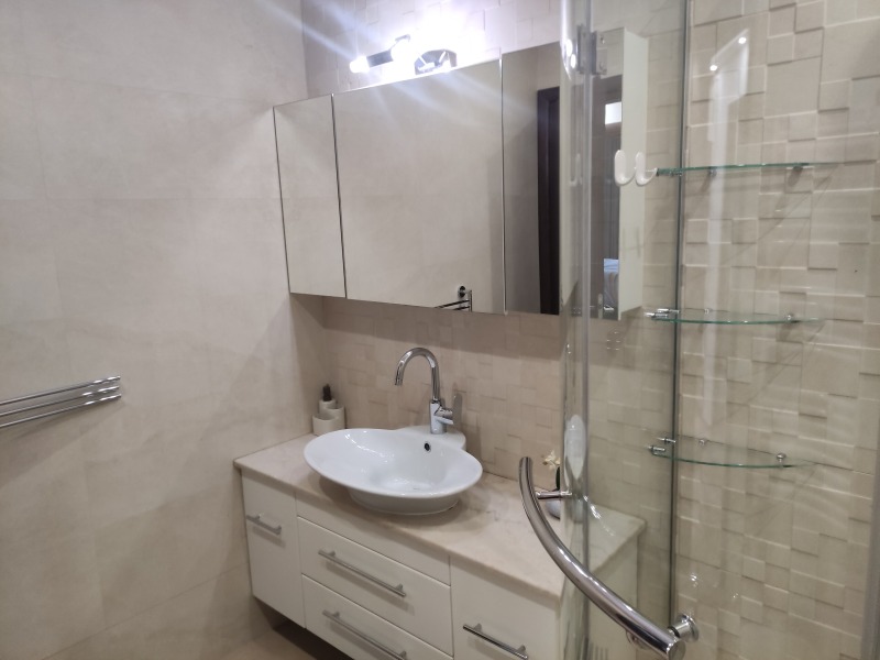 Дава под наем  Многостаен град София , Изток , 180 кв.м | 29894385 - изображение [14]