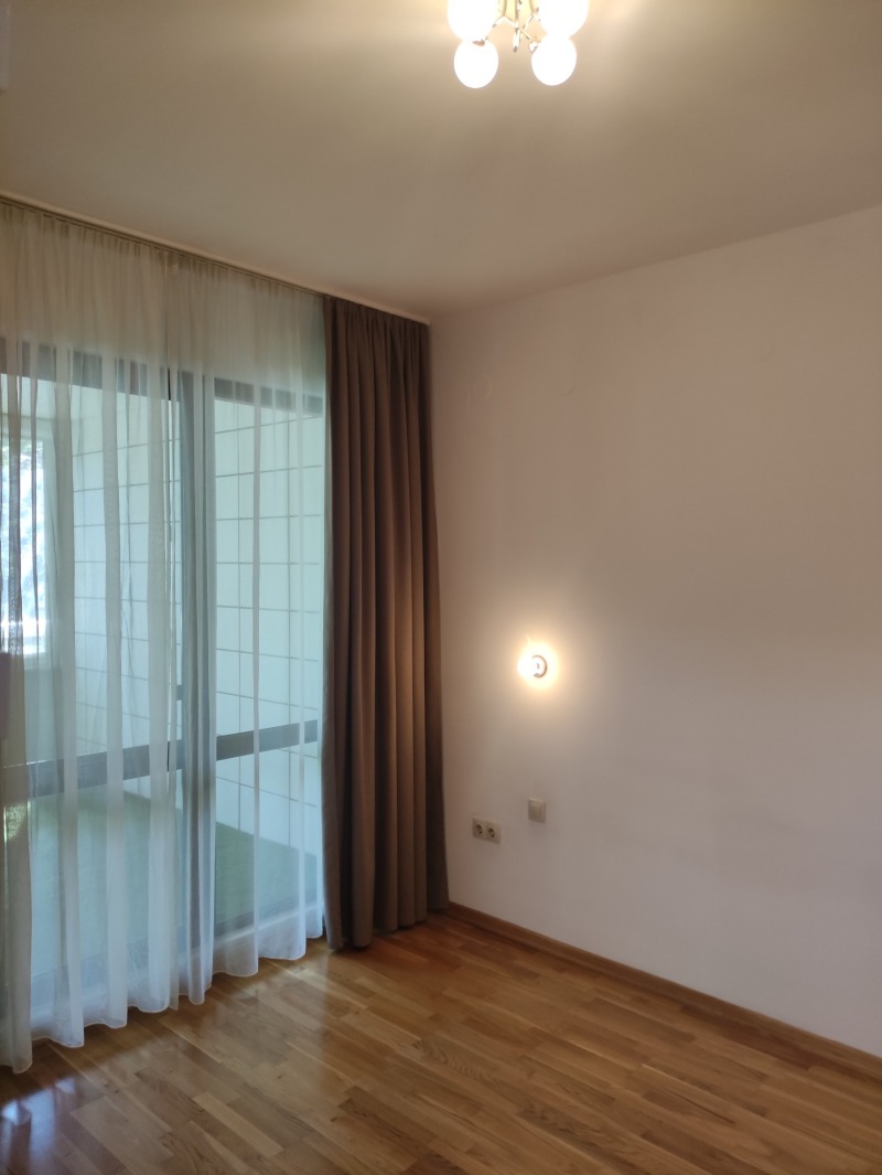 Дава под наем  Многостаен град София , Изток , 180 кв.м | 29894385 - изображение [7]