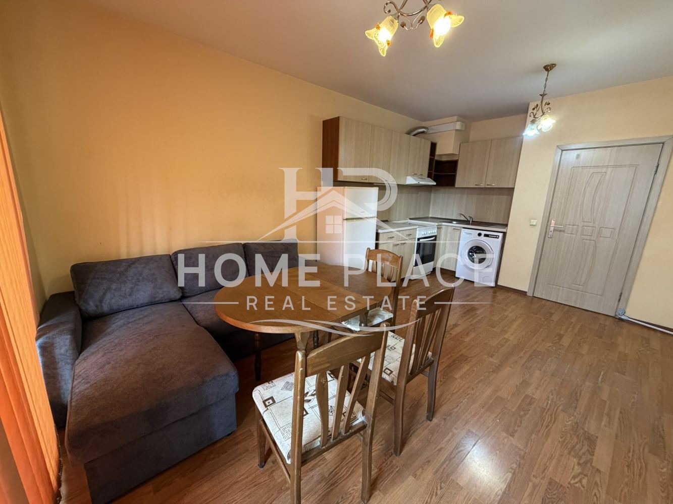 Дава под наем 2-СТАЕН, гр. Варна, Левски 1