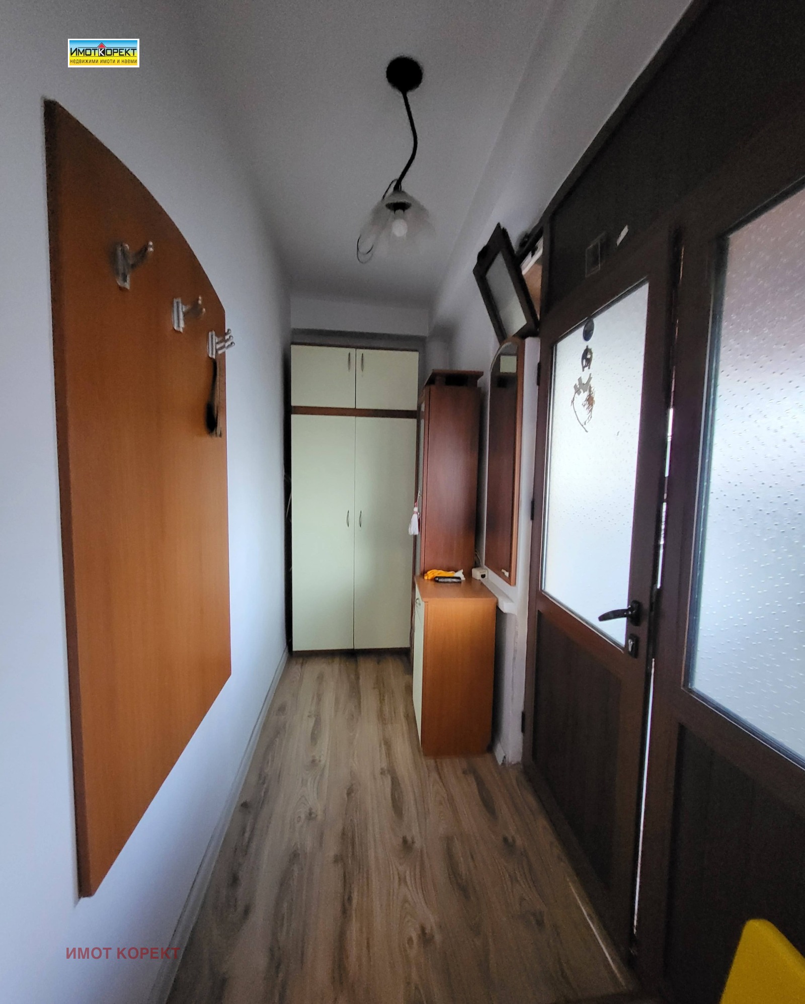 Дава под наем КЪЩА, гр. Пазарджик, Младост, снимка 13 - Къщи - 53813251