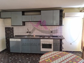 1 dormitorio Chataldzha, Varna 1