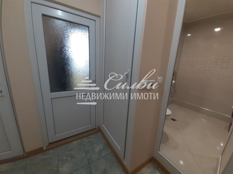 Дава под наем  1-стаен град Шумен , Тракия , 42 кв.м | 64345034 - изображение [11]