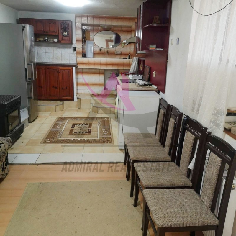 Do wynajęcia  Piętro domu Warna , Zwezdica , 70 mkw | 83371372 - obraz [2]