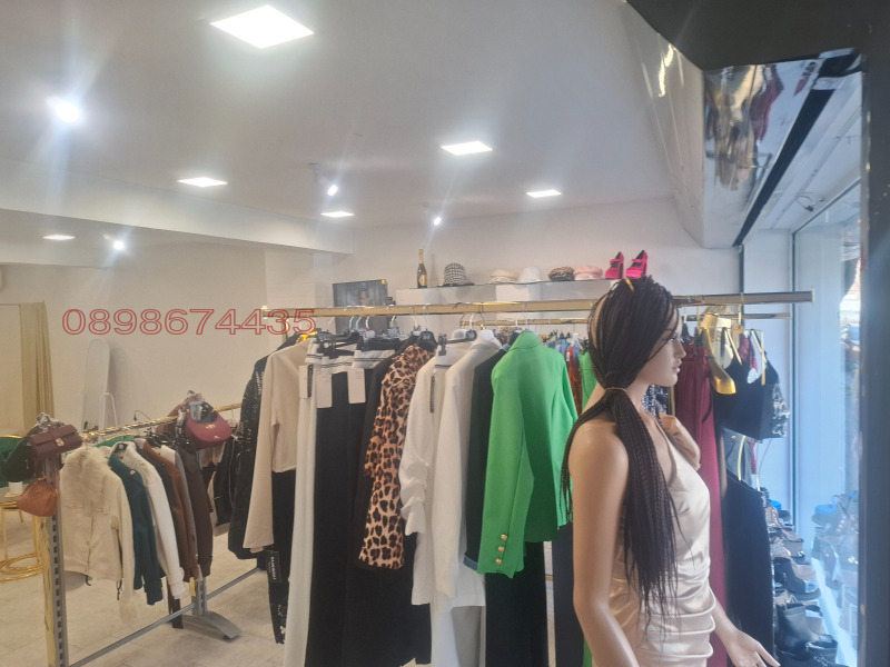 Дава под наем МАГАЗИН, гр. Пловдив, Център, снимка 15 - Магазини - 53592039