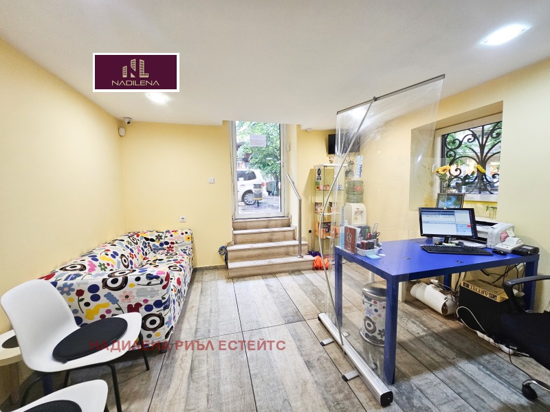 Издаје се  Схоп Софија , Центар , 44 м2 | 87835362 - слика [9]