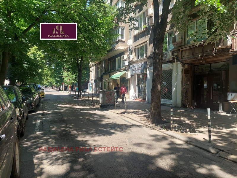 Kiadó  Üzlet Sofia , Centar , 44 négyzetméter | 87835362