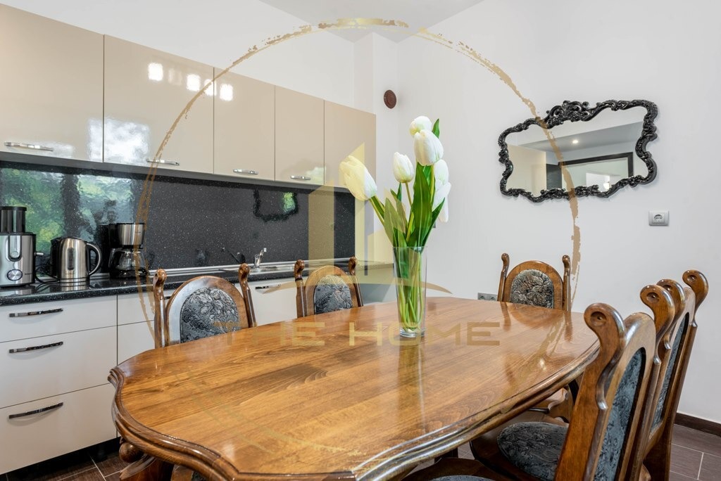 Дава под наем 3-СТАЕН, гр. Варна, Център